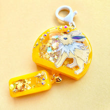 Load image into Gallery viewer, Jolteon Furin Resin Liquid Shaker Purse Charm
